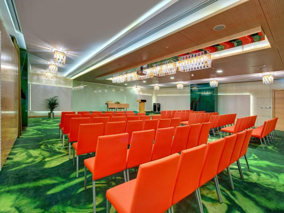 Al Khoory Executive Hotel