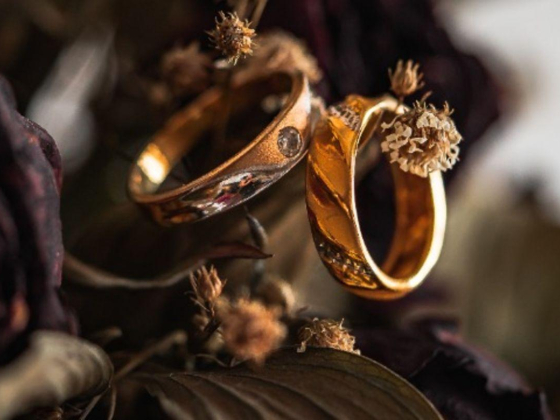 Pick And Jewel Jewelleries