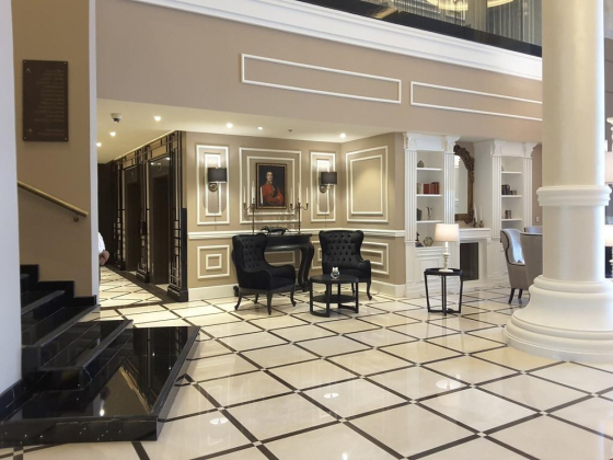 Dukes Hotel