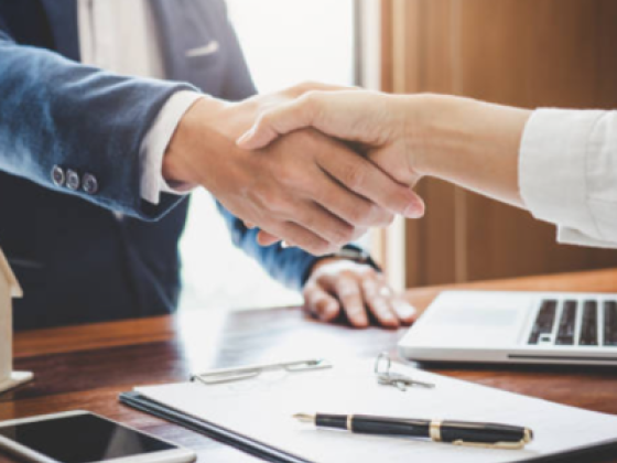 E B Y International Commercial Broker