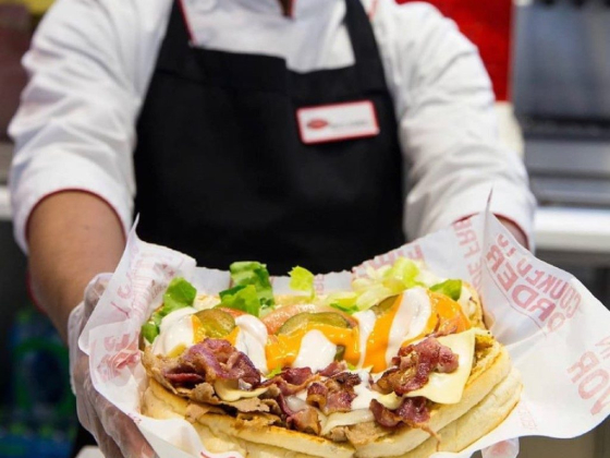 Charley's Philly Steaks - Mall of the Emirates