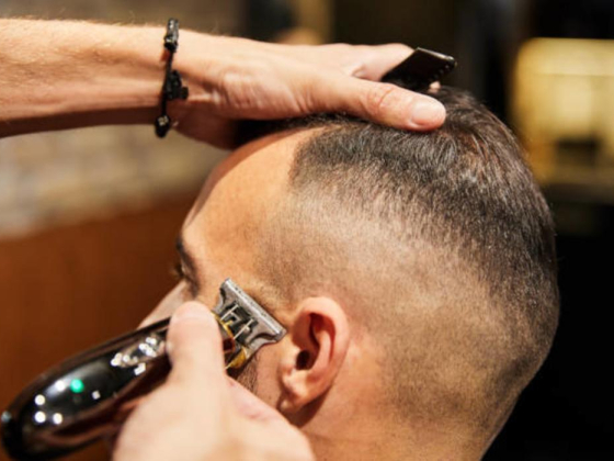 Al Saleh Gents Salon