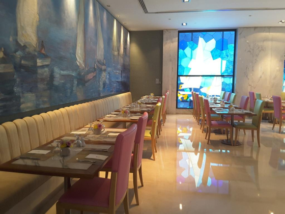 Captain"s Table