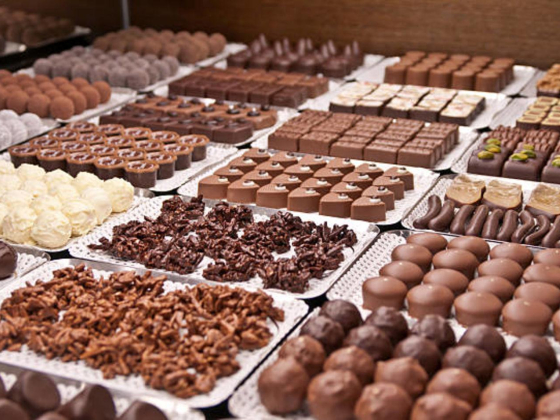 Creations By Alhallab Chocolate