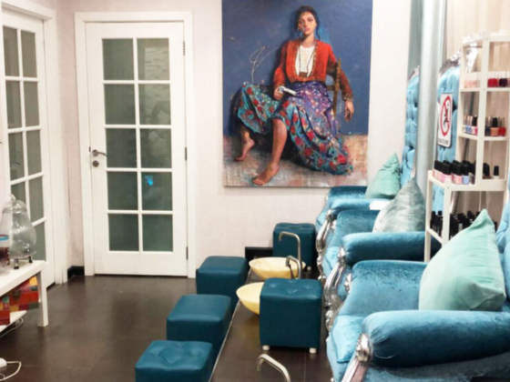 Style Avenue ​Ladies Salon