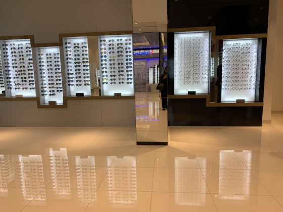 Yateem Optics