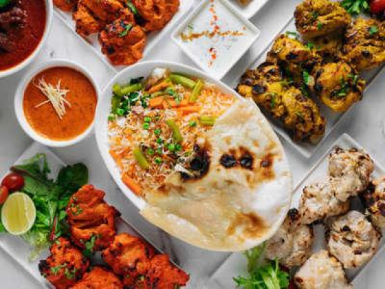 Younas Pak Ghazi Restaurant
