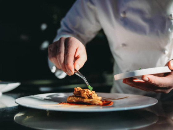 Oak Restaurant & Lounge