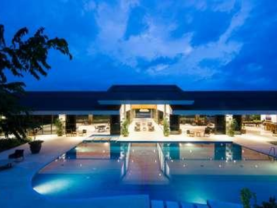 H K H Hotel