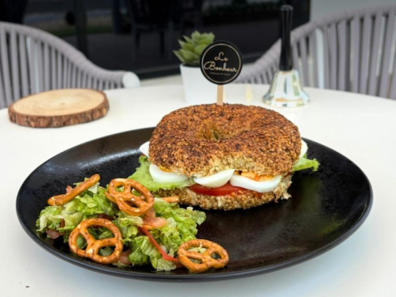 Le Bonheur Cafe