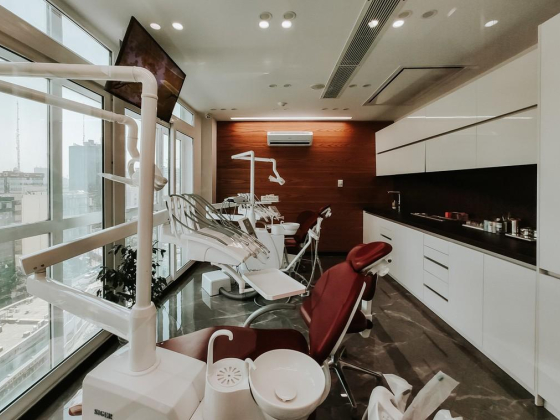 Sawhney Dental Store