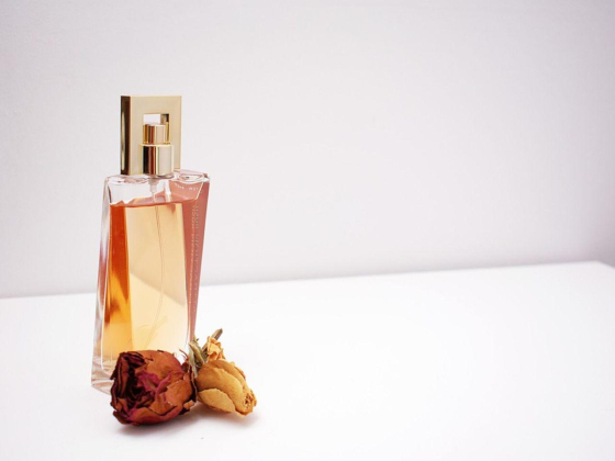 Manawi Al Oud Trading