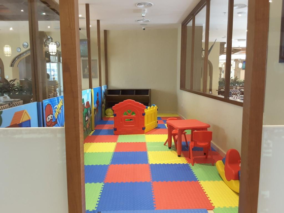 Reem Al Bawadi Restaurant & Cafe