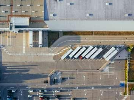 Light Speed Crown Logistics
