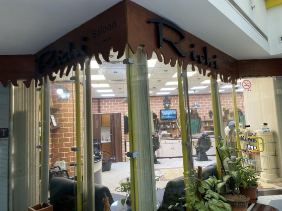 Richi Salon For Men