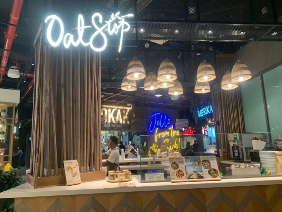 Oat Stop Cafeteria