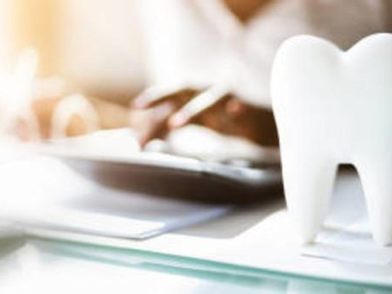 Easy Dental Clinic Satwa