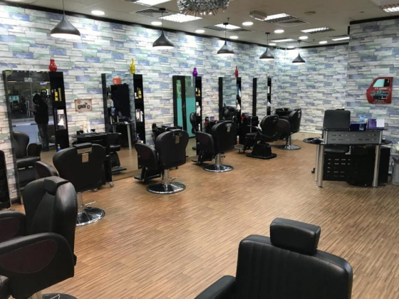 Streaks Mens Salon