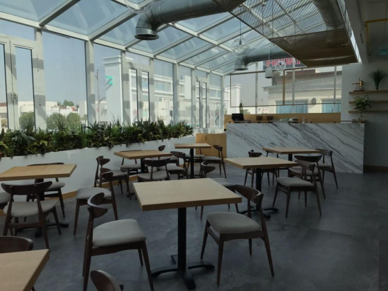 Society DXB Cafe & Lounge