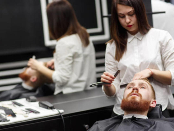 Nefertity Style Gents Saloon