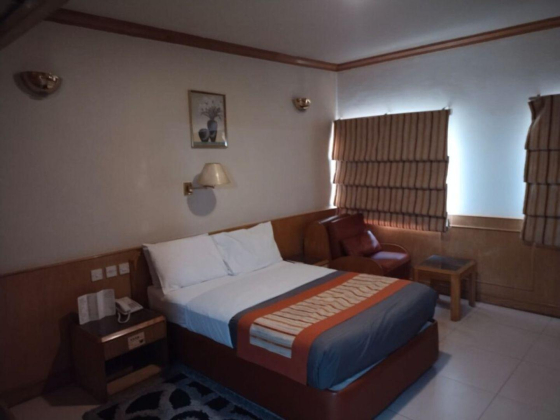 Grand Astoria Hotel