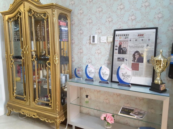 Aroushi Beauty Salon & Spa