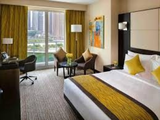 Movenpick Hotel Jumeirah Lakes Towers