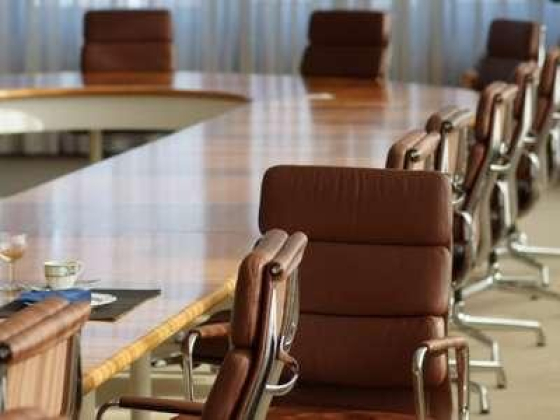 Manhal A Meeting Room