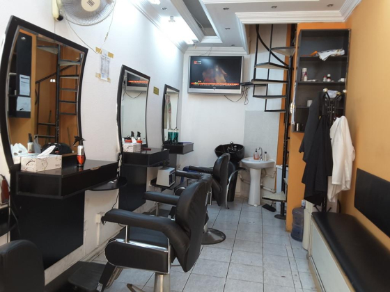 Al Besat Al Akhdar Gents Saloon