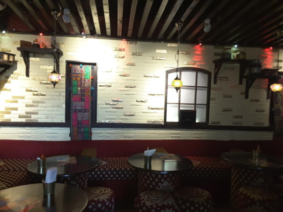 Desi"s Restaurant