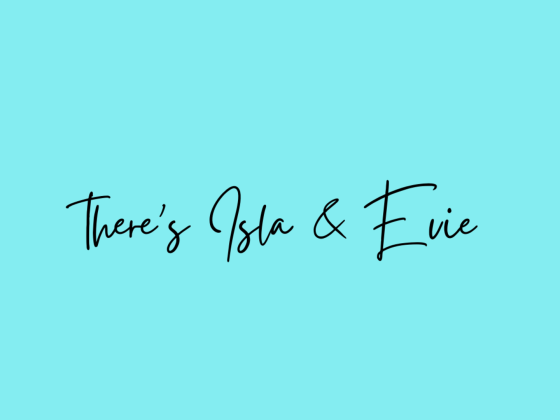 Isla & Evie