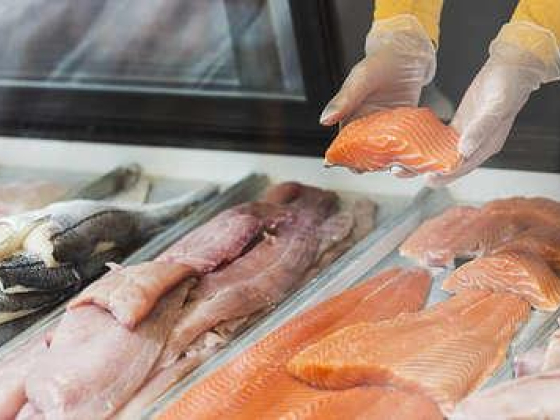 Al Jasmi Fish Stall