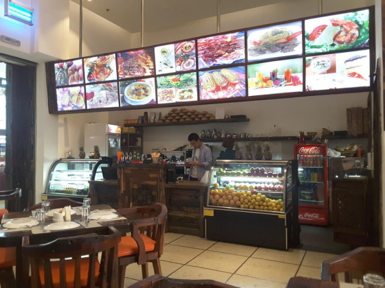 Slunfeh Restaurant
