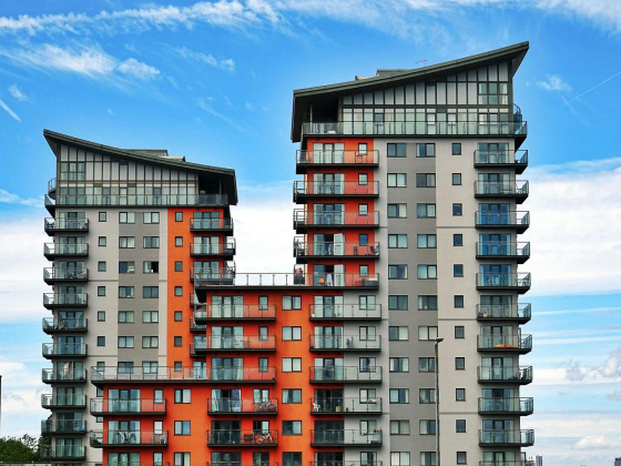 K N K Real Estate