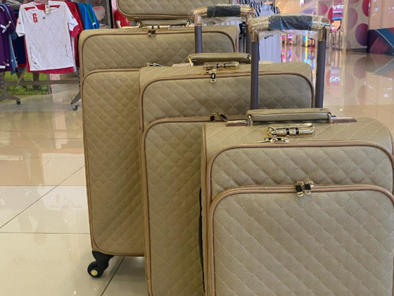 Smart Travel Suitcase Trading