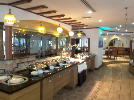 Al Nafoora Restaurant
