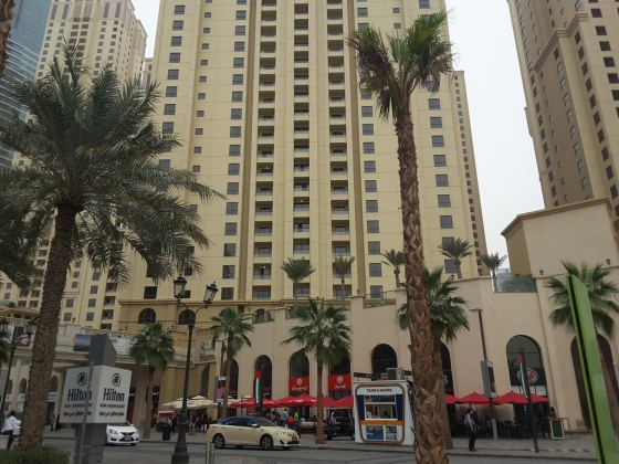 Hilton Dubai The Walk Hotel