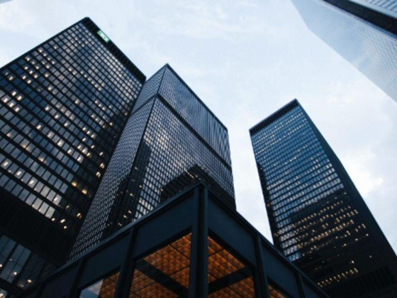 4hsq Real Estate