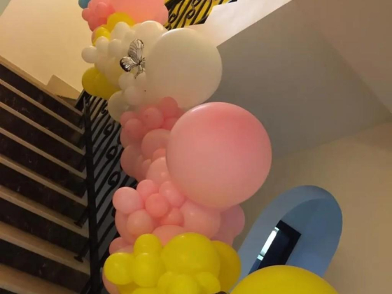 Hello Season Balloons