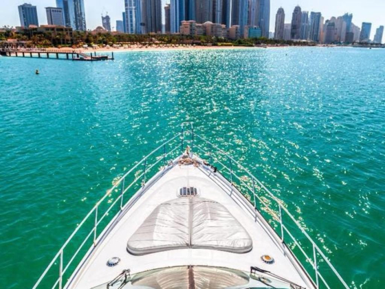 Shams Alghuroob Leisure Boat Rental