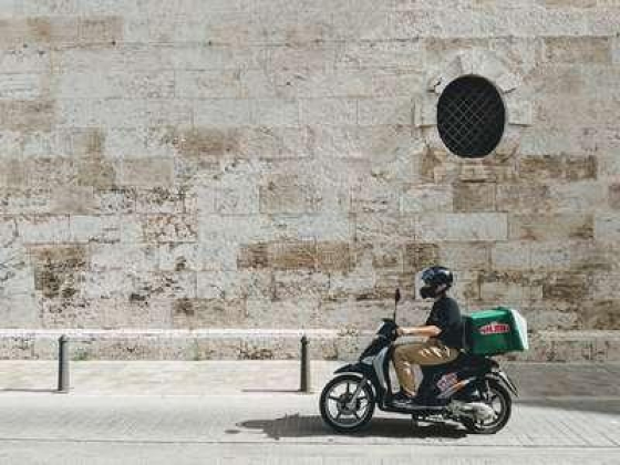 Easycrew Express Delivery Services