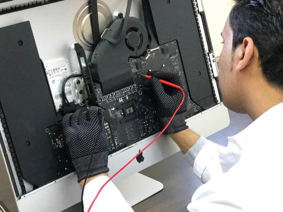 Apple Service Center