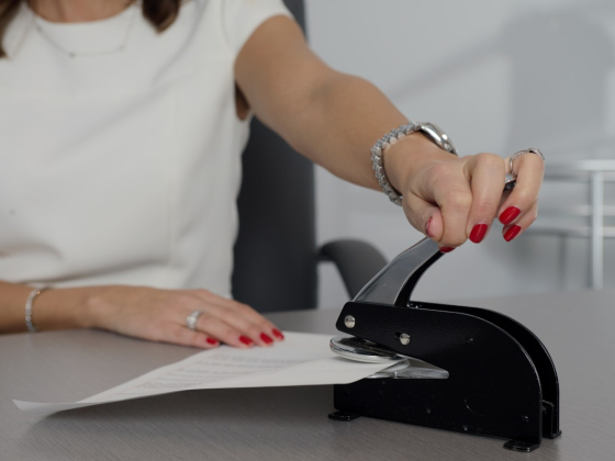 Notary Public in Dubai: Costs, Locations and What to Bring