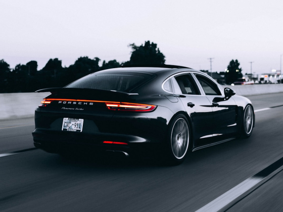 Car Service Near Me in Dubai: What to Actually Check Before You Book