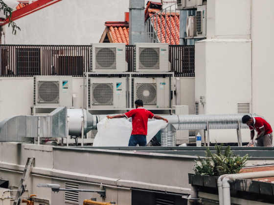 AC Maintenance in Dubai: What It Costs and How to Vet a Technician
