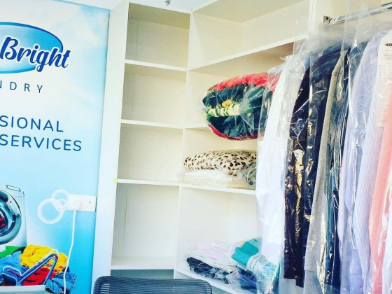 Cool & Bright Laundry