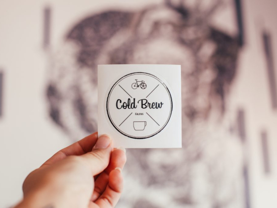 4 Tips for Creating a Vibrant Logo