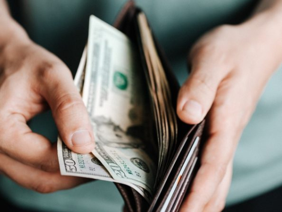 6 Reasons Why You're Not Sticking to Your Budget