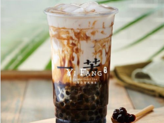 Yifang Taiwan Fruit Tea