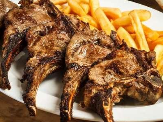 Mathaq Al Fars Restaurant